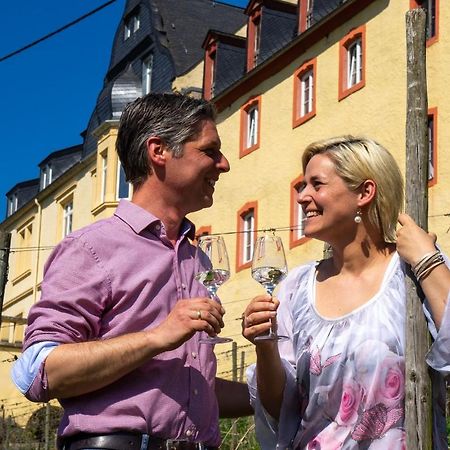 Ferienwohnung Kapelle - Urlaub auf dem Weingut Maring-Noviand Exterior foto