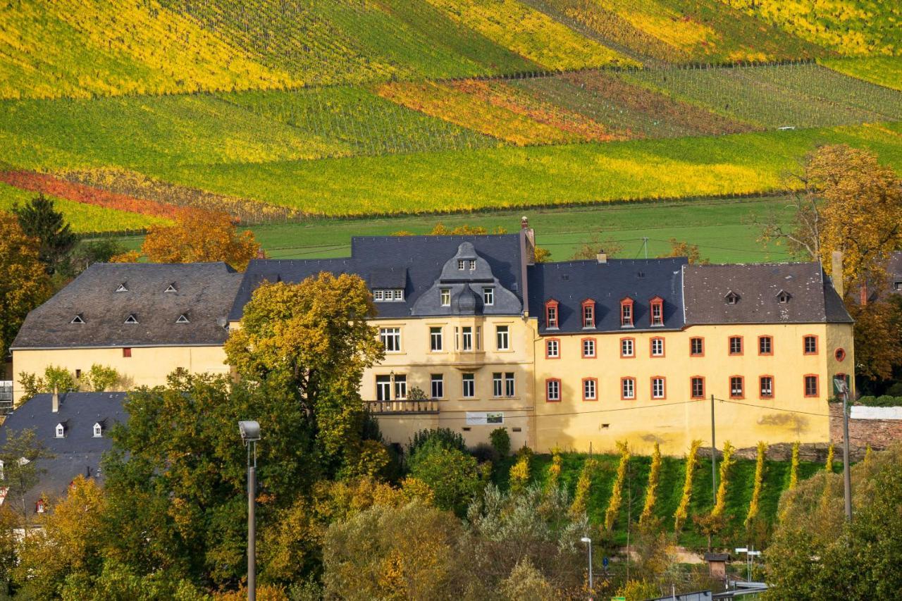 Ferienwohnung Kapelle - Urlaub auf dem Weingut Maring-Noviand Exterior foto