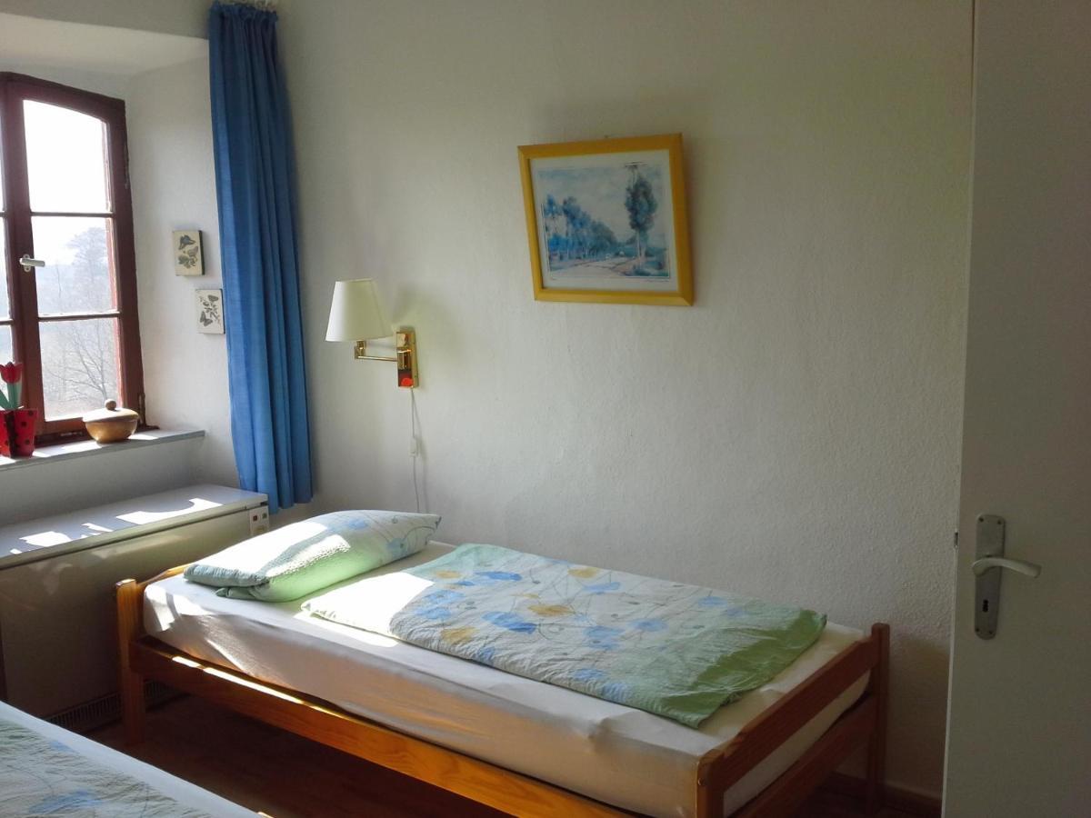 Ferienwohnung Kapelle - Urlaub auf dem Weingut Maring-Noviand Exterior foto